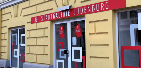 Internat. Weltfrauentag: Arnika Kobitsch, Ölbilder