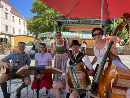 Volksmusik am Bauernmarkt